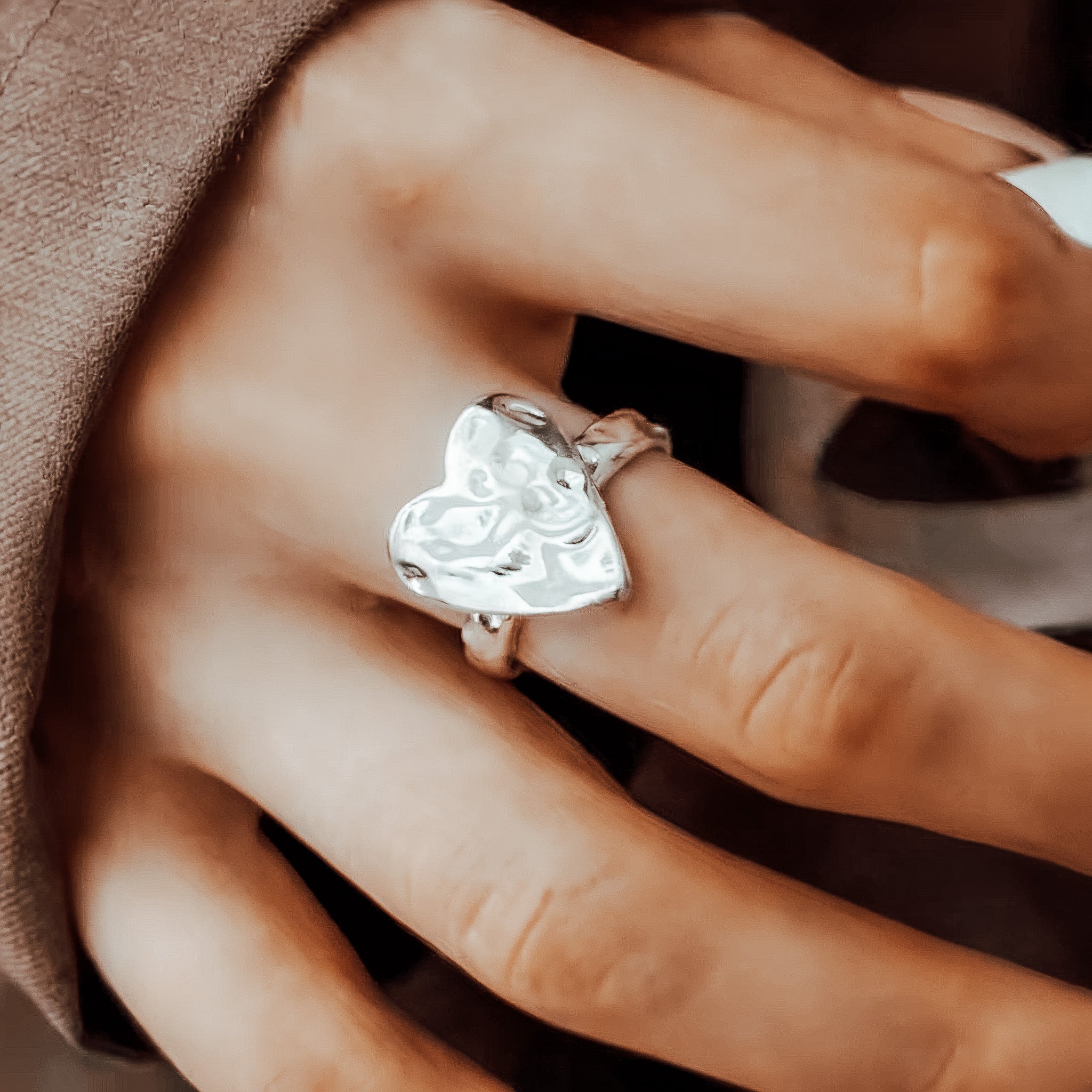 Anillo Amura